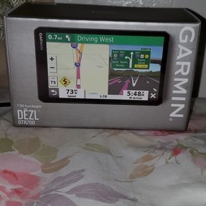 Garmin dezl OTR700 GPS Navigator - 7" - widescreen